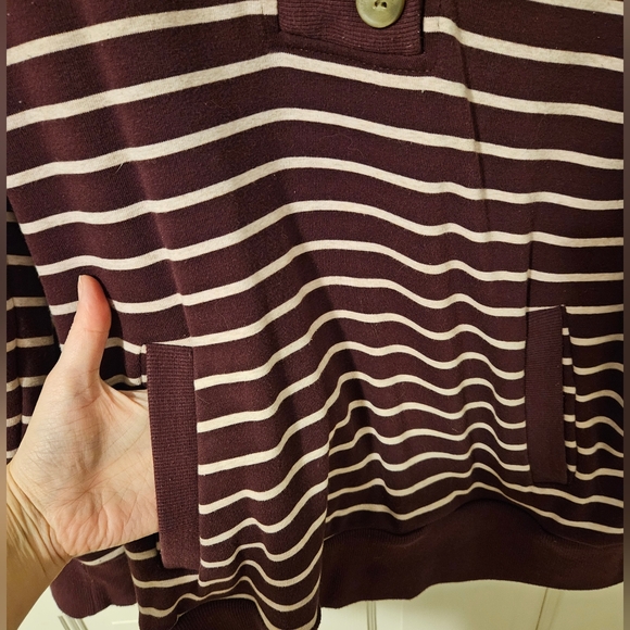Banana Republic striped pull-over - Picture 4 of 6